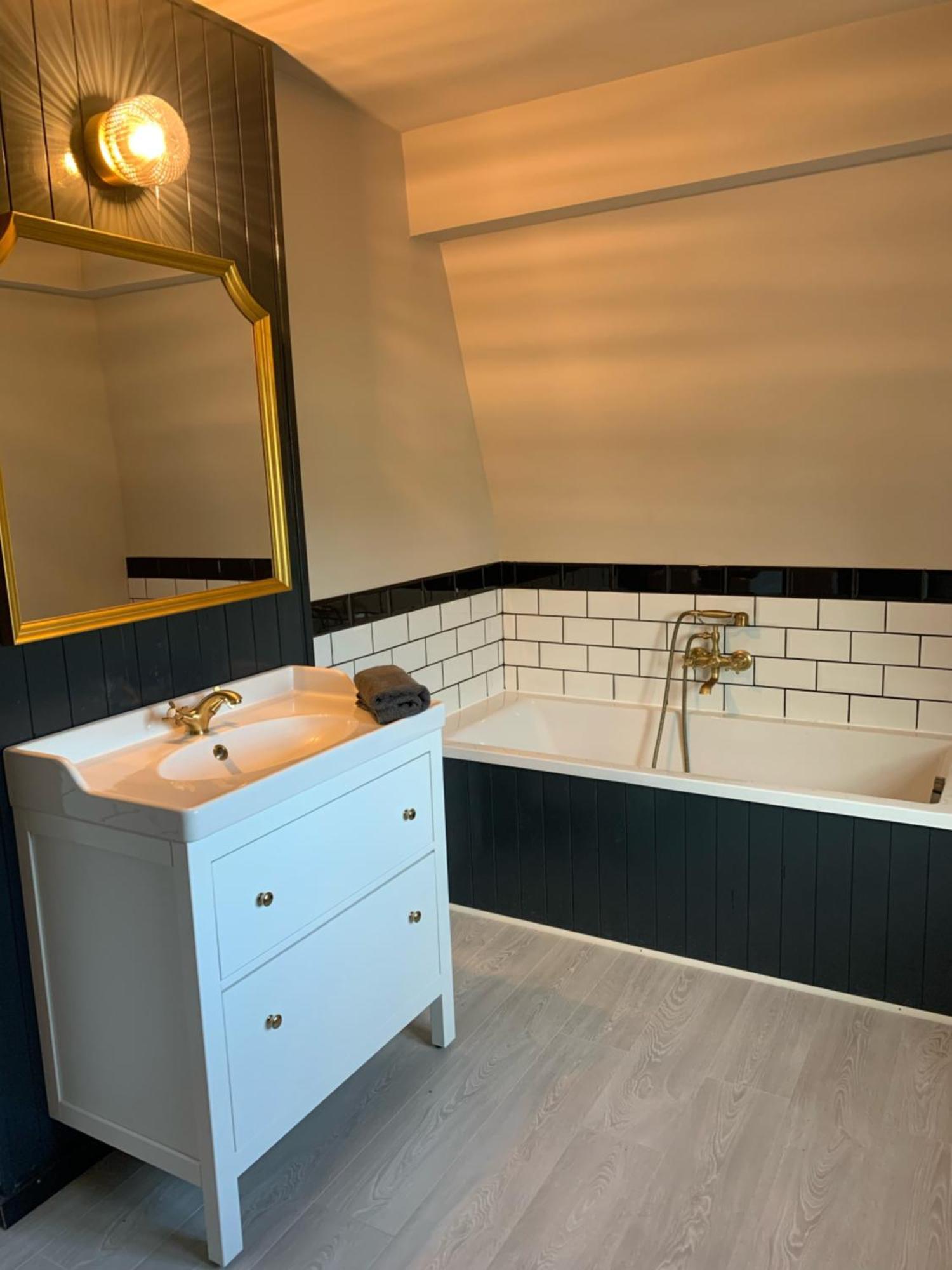 Bed & Breakfast La Dune - Ontbijt & Parking Inclusief 4*